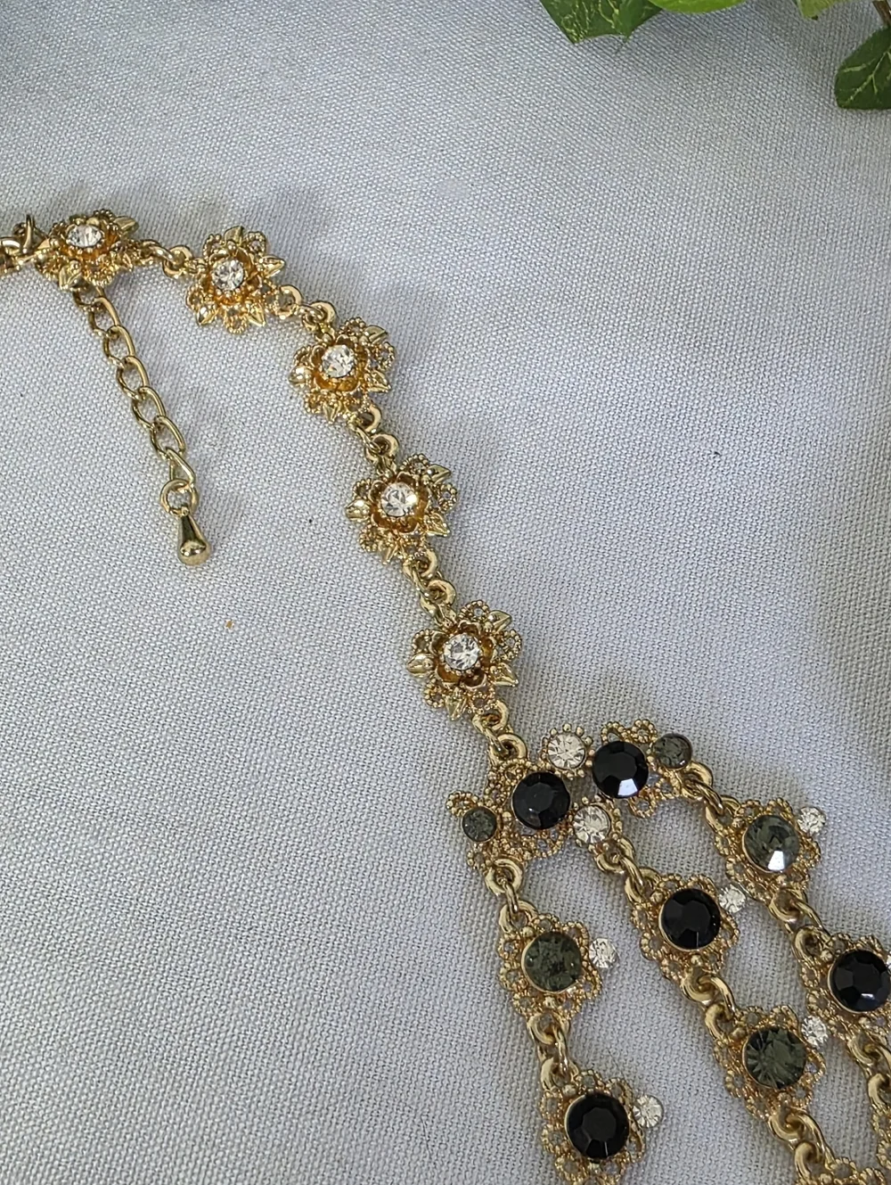 Statement Vintage Vibes Black & Clear Crystal Bib Necklace & Drop Earrings Set
